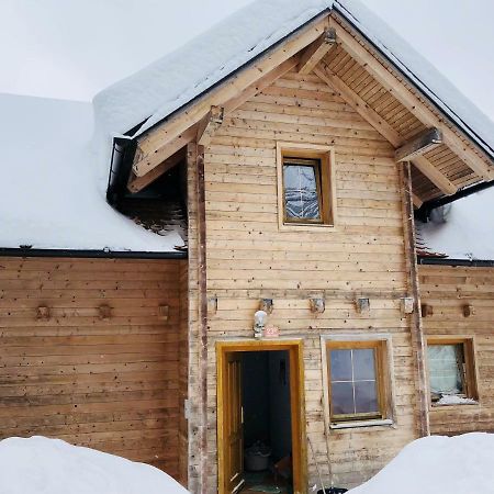 Apartmaji Zlata Lisicka Cerkno Eksteriør bilde